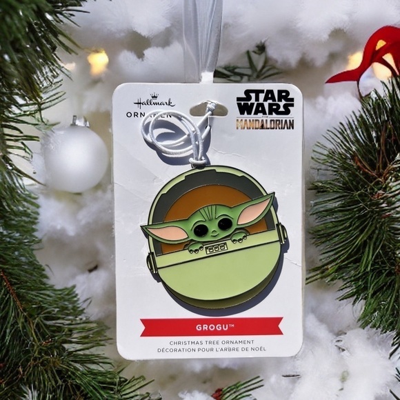 NEW HALLMARK/ STAR WARS/ MANDALORIAN  Adorable GROGU 2D Metal Christmas Ornament - Picture 4 of 6